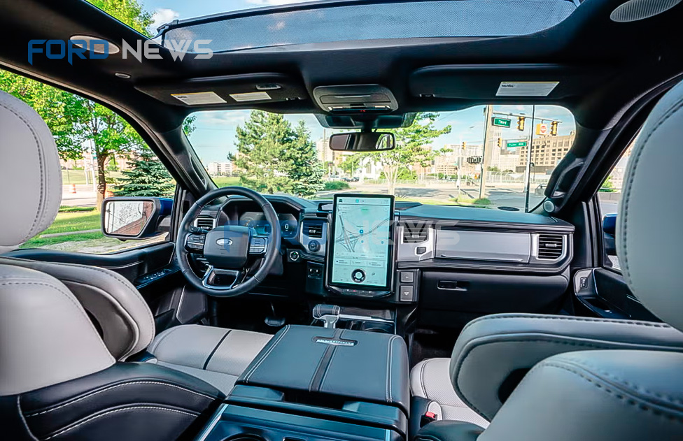 2025 Ford F-200 Interior