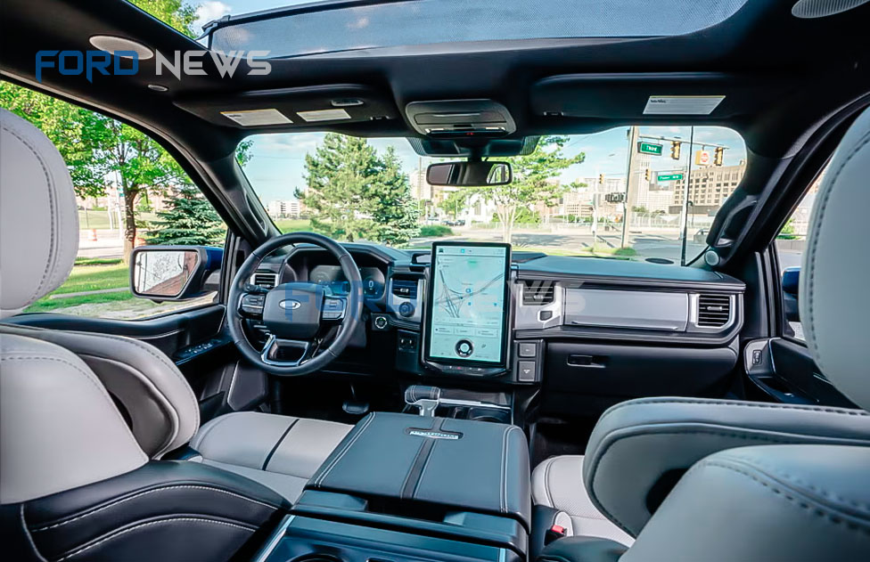 2025 Ford F-150 Lightning Interior